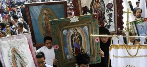 Salir al encuentro de los otros, como María Salir al encuentro de los otros, como María
