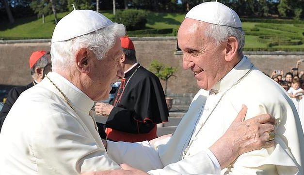 Lumen fidei, la primera en cíclica