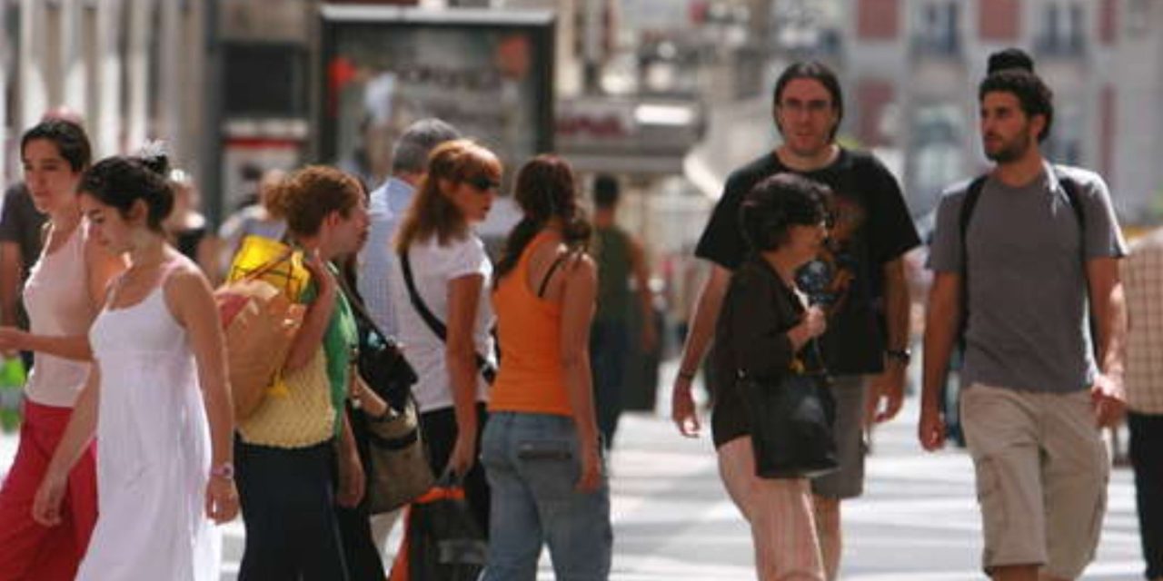 Dignidad juvenil en crisis