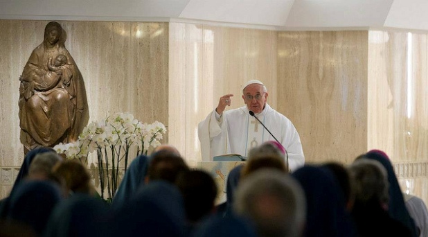 La religión no es algo que se vive «en privado»: Papa Francisco