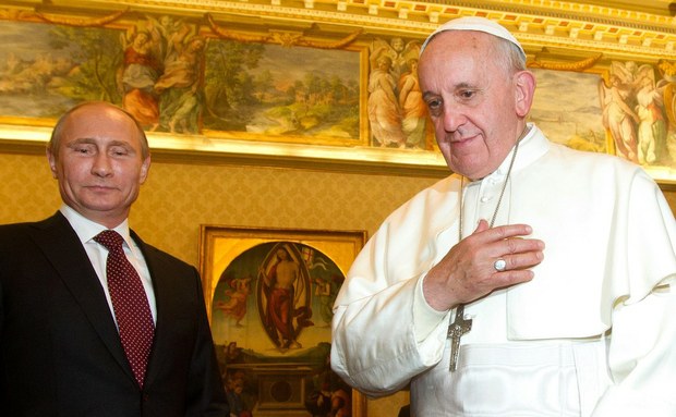 El Papa y el Presidente ruso dialogan sobre la paz en Medio Oriente