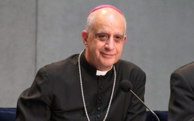 «La Iglesia en los espacios públicos»