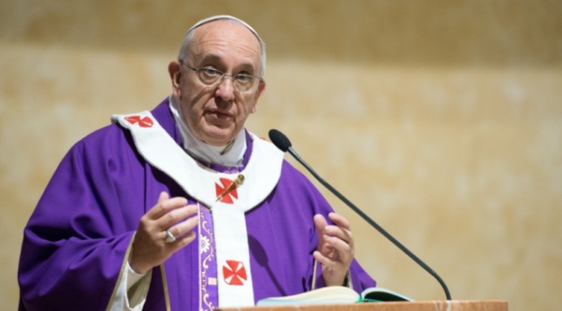 Escuchar a Dios para no ser corruptos: Papa a políticos italianos