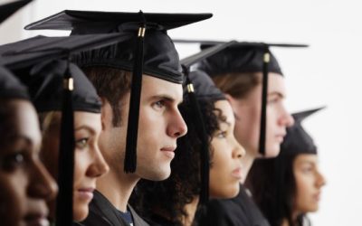 A más estudios, ¿menos fe?