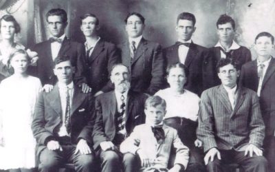 Nuevos rostros de la familia en una exposición