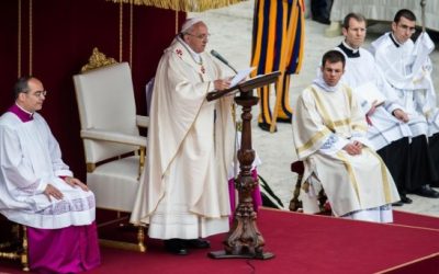 Papas santos, testigos de la bondad y misericordia de Dios
