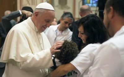 Esposos: «manifiesten en las cosas simples el amor de Cristo»