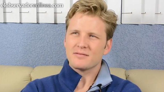 Alexander Acha: Dejé que Dios tomara las riendas de mi vida