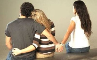 Un extraño silencio sobre el adulterio