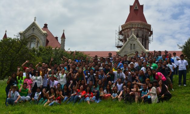 Estatus migratorio: Líderes hispanos, hijos de Dios.