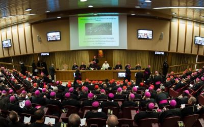 Escándalo y locura en el Vaticano