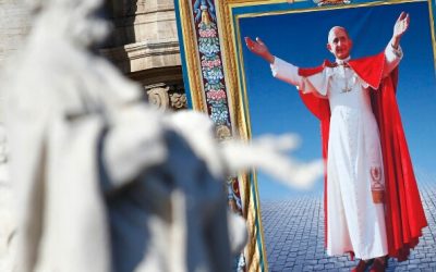 Francisco clausura el Sínodo y beatifica a Pablo VI