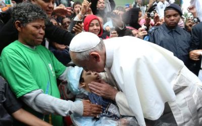 El amor a los pobres está al centro del Evangelio