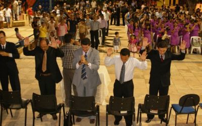 Francisco se reúne con evangélicos: «debemos dar testimonio de caridad»