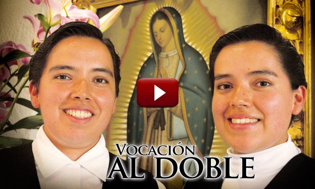 VIDEO Vocación al doble: Gemelas se entregan a Dios como religiosas.