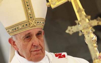 Cada hijo es único y un milagro que cambia la vida: Papa Francisco