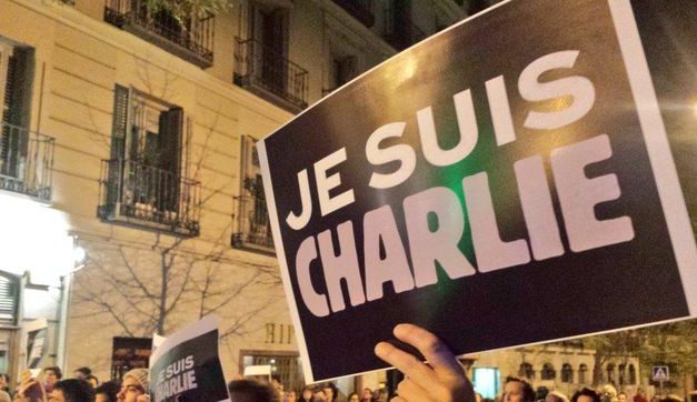 Ser y no ser (Charlie Hebdo); pero primero:creer