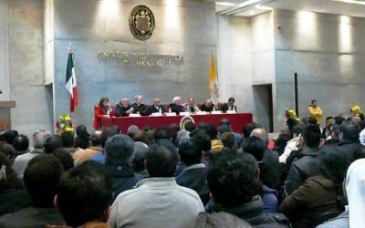 Diálogo en la UPM: ¿La Iglesia en México padece esquizofrenia?