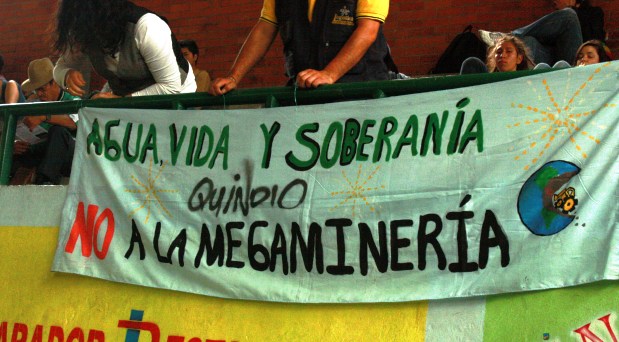 Obispos denuncian peligros de la minería en Latinoamérica