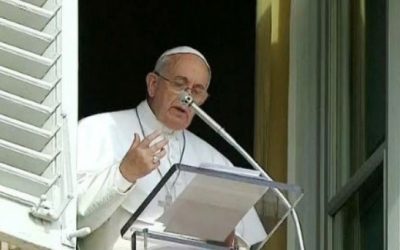 Papa Francisco condena el atentado en Lahore