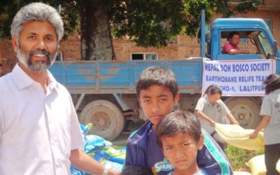 La destrucción y el miedo dificultan la ayuda en Nepal