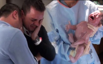 Razones por las que no conviene que los niños sean criados por parejas del mismo sexo