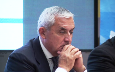 Guatemala juzga por corrupción a su presidente