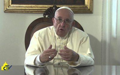 “Vengo como mensajero de paz”: Francisco prepara su viaje a África