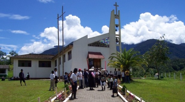 “Parroquias y Santuarios: lugares de Misericordia”