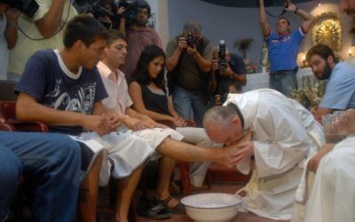 El Papa dispone que no sean sólo hombres los elegidos para el lavatorio de los pies en la Liturgia del Jueves Santo