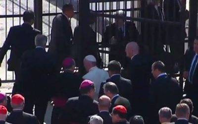 Francisco celebra jubileo de la Misericordia con presos en Ciudad Juárez
