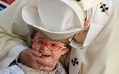 El Papa Francisco nos llama a ser embajadores y transformar nuestras realidades