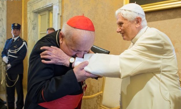 Benedicto XVI: mi camino espiritual y teológico sería inimaginable sin San Juan Pablo II