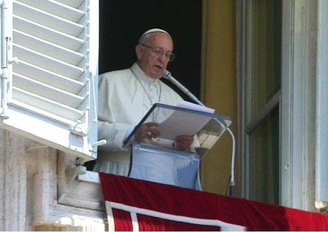 Dolor de Papa Francisco por el atentado de Turquía, “Que el Señor convierta los corazones de los violentos”