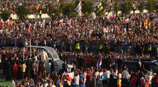 7 mil jóvenes mexicanos en Polonia, ¿qué llevan, qué encontrarán?