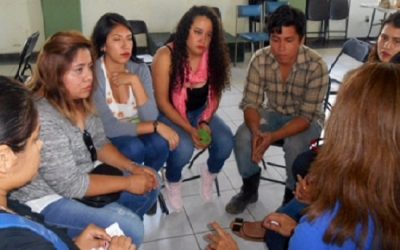 Realizan foro juvenil «Conversando por la paz»