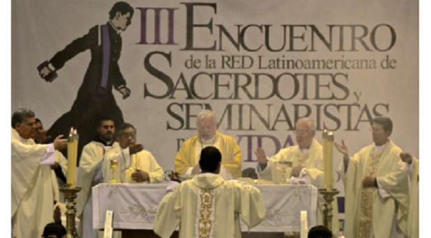 Realizan Encuentro Latinoamericano de sacerdotes y seminaristas por la vida