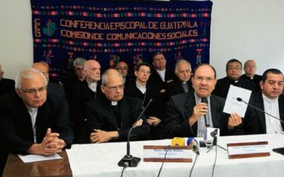 Obispos de Guatemala denuncian corrupción que paraliza al país