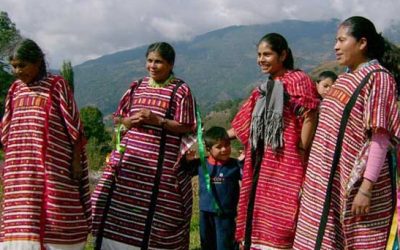 Trinidad, familia y pueblos originarios