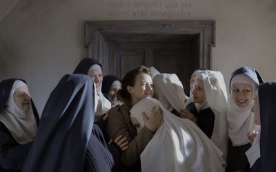 La historia de unas monjas y una doctora atea