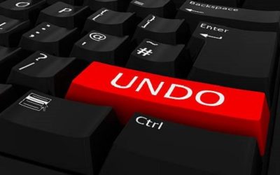 El icono para deshacer errores y la vida