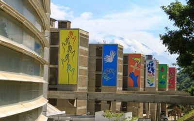 Universidad que lucha