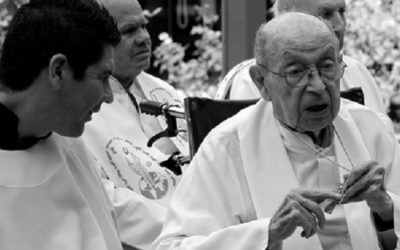 Murió «el obispo contento», Monseñor José Trinidad Sepúlveda