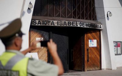 Se registran ataques a iglesias en la víspera del viaje de Papa Francisco a Chile y Perú