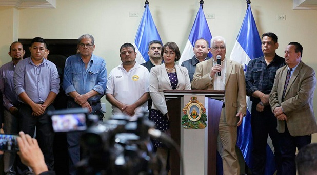 Iglesia participa en diálogo nacional para animar la paz en Honduras