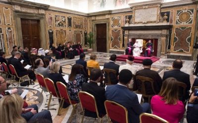 Francisco: Violencia cometida en nombre de la religión es una blasfemia a Dios