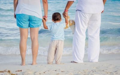 Educa en la fe a tus hijos antes de que el mundo los «deseduque»
