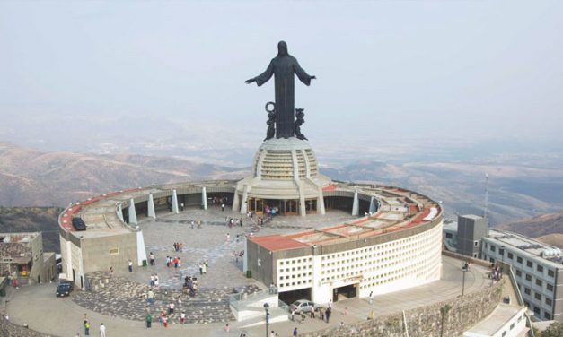 ¿Qué tan difícil podía ser levantar un monumento a Cristo?