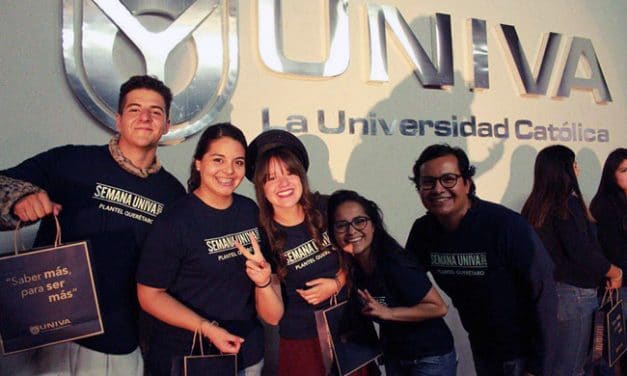 UNIVA abre sus puertas a policías y a sus hijos