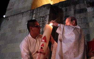 El Cirio Pascual, signo del triunfo del Señor sobre la muerte